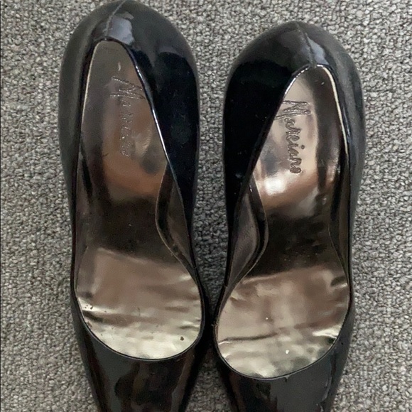 Marciano Shoes - Picture 3 of 5